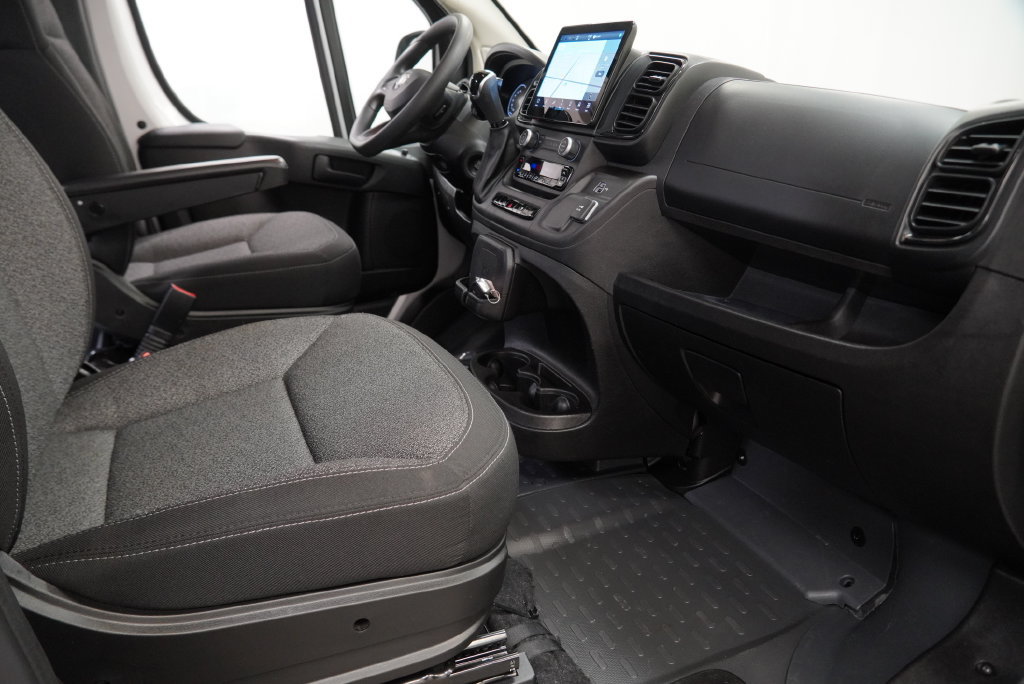 Used 2025 RAM ProMaster 1500 w/ Premium Convenience Group FWD image 34