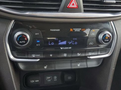 Used 2019 Hyundai Santa Fe SEL AWD/4WD image 28