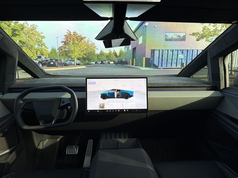 Used 2024 Tesla Cybertruck Cyberbeast AWD/4WD image 37