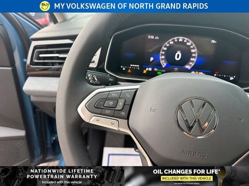 New 2026 Volkswagen Jetta SE FWD image 15