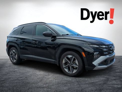 Used 2025 Hyundai Tucson SEL FWD image 1