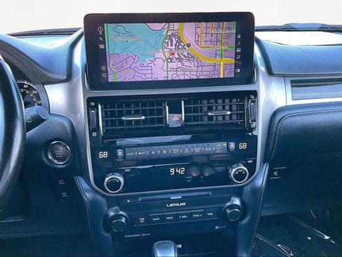 Used 2023 Lexus GX 460 Premium image 6