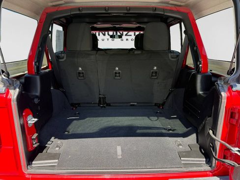 Used 2019 Jeep Wrangler Unlimited Sport S AWD/4WD image 16