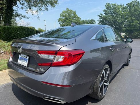 Used 2020 Honda Accord Sport image 3