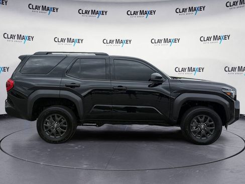 Used 2025 Toyota 4Runner SR5 image 6