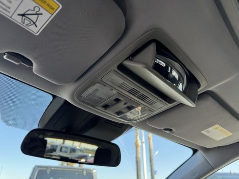 Used 2018 Honda CR-V EX image 30