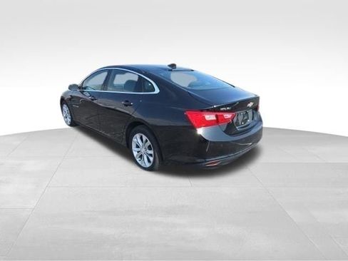 Used 2024 Chevrolet Malibu LT FWD image 3