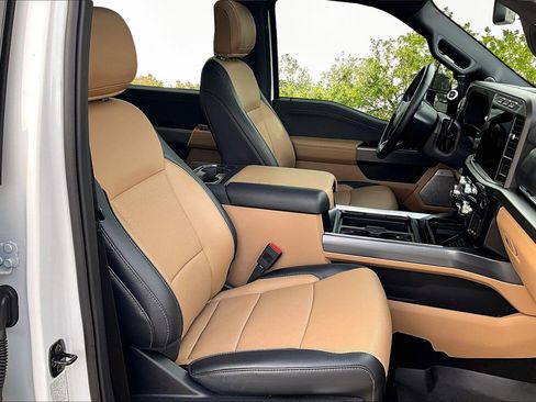 Used 2024 Ford F250 Lariat w/ Lariat Ultimate Package image 7