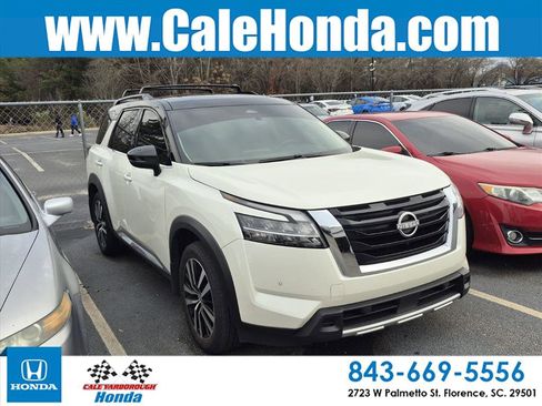 Used 2024 Nissan Pathfinder Platinum w/ Cargo Package image 1