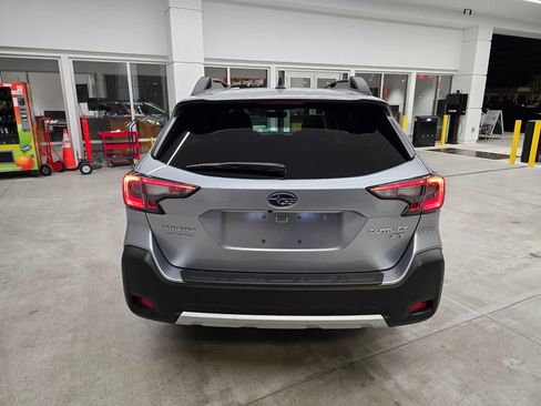 Used 2025 Subaru Outback Limited XT w/ Popular Package #2 image 5