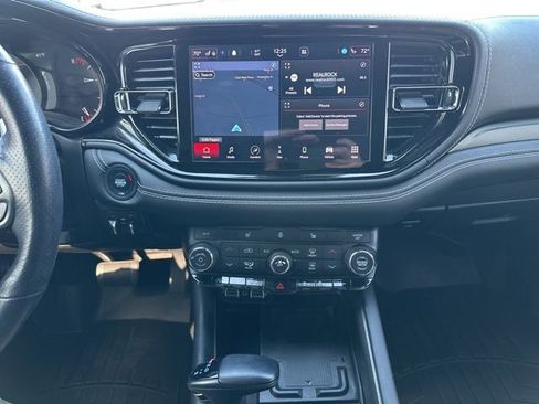 Used 2022 Dodge Durango GT image 12