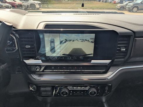 Certified 2024 Chevrolet Silverado 3500 High Country w/ High Country Premium Package image 12