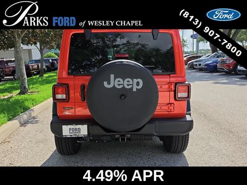 Used 2023 Jeep Wrangler Unlimited Sport w/ Sun And Sound Package AWD/4WD image 5