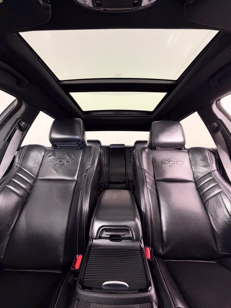 Used 2023 Chrysler 300 C RWD image 18