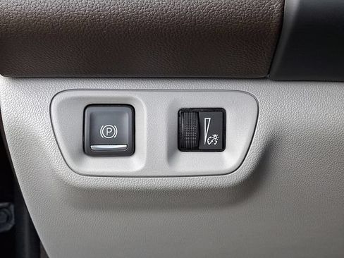 Used 2020 GMC Acadia SLT w/ Premium Package AWD/4WD image 30