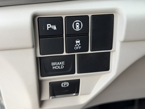 Used 2025 Acura RDX w/ Technology Package AWD/4WD image 31