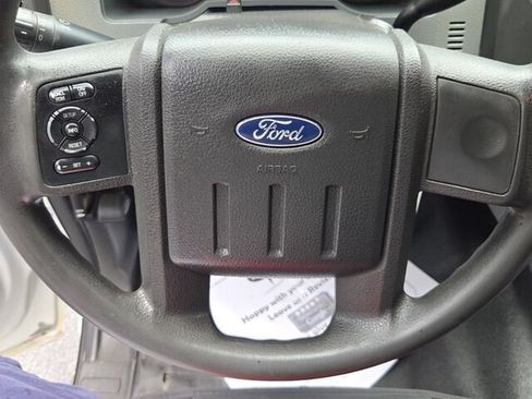 Used 2014 Ford F250 XL w/ Power Equipment Group RWD image 25