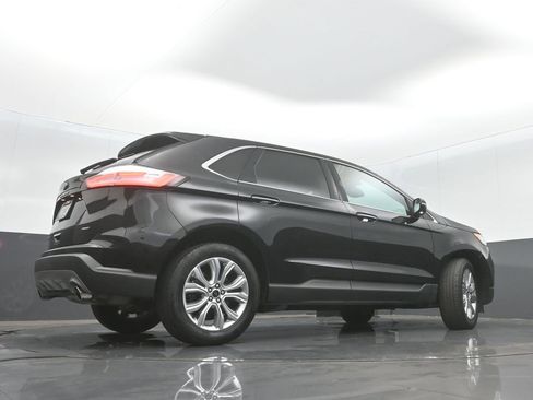 Used 2024 Ford Edge Titanium image 33