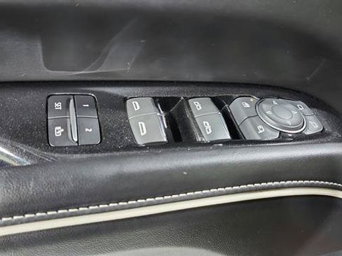 Used 2023 Cadillac Escalade V AWD/4WD image 26