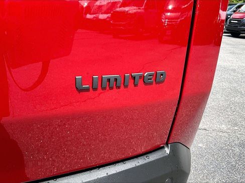 New 2026 Jeep Cherokee Limited AWD/4WD image 13