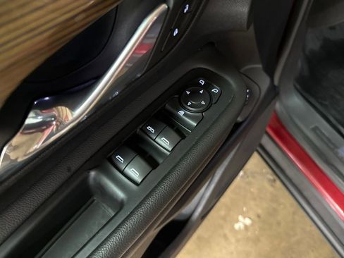 Certified 2021 GMC Terrain SLE w/ Driver Convenience Package image 15