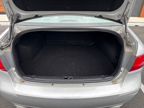 Used 2009 Hyundai Sonata SE FWD image 4