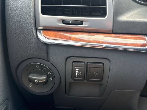 Used 2010 Lincoln MKZ AWD image 28
