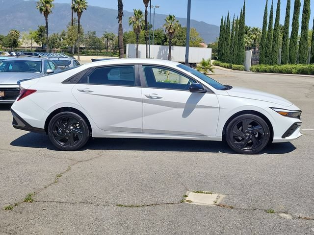 New 2026 Hyundai Elantra Sport FWD image 28