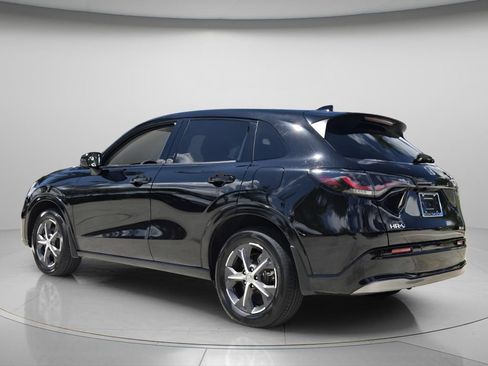 Certified 2024 Honda HR-V EX-L image 8