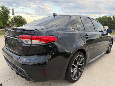 Used 2020 Toyota Corolla SE FWD image 5