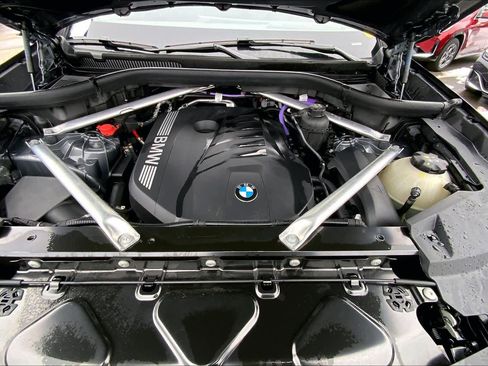 Used 2024 BMW X5 xDrive40i w/ Premium Package image 30
