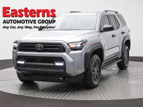 Used 2025 Toyota 4Runner SR5 AWD/4WD image 1