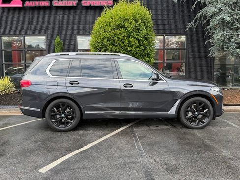 Used 2022 BMW X7 xDrive40i w/ Premium Package AWD/4WD image 21