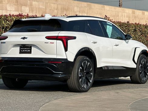 Used 2024 Chevrolet Blazer EV RS image 4