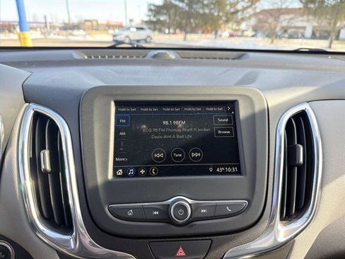 Certified 2019 Chevrolet Equinox LS w/ LS Convenience Package image 35