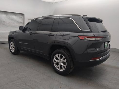 Used 2022 Jeep Grand Cherokee Limited image 3