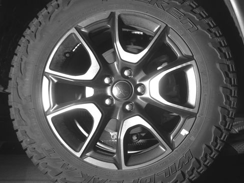 Used 2025 Jeep Compass Trailhawk AWD/4WD image 15