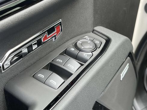 New 2026 GMC Sierra 1500 AT4 w/ AT4 Premium Package AWD/4WD image 23