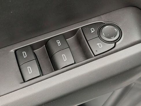 Certified 2023 Chevrolet Colorado LT w/ LT Convenience Package II image 12