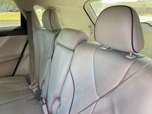 Used 2009 Toyota Venza w/ Comfort Pkg FWD image 13
