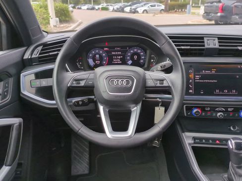 Used 2025 Audi Q3 2.0T Premium image 15