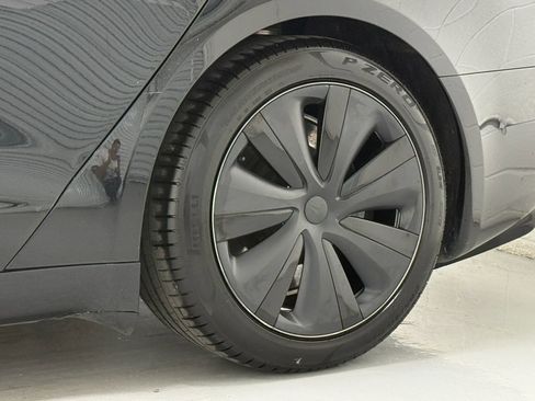 Used 2021 Tesla Model S Plaid AWD/4WD image 40