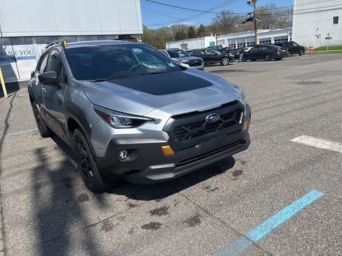Certified 2025 Subaru Crosstrek 2.5i Wilderness image 2