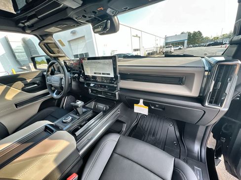 New 2026 GMC Hummer EV SUV image 61