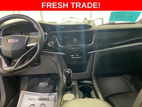 Used 2020 Cadillac XT6 Premium Luxury AWD/4WD image 22