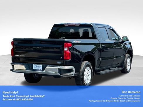 Used 2021 Chevrolet Silverado 1500 LT AWD/4WD image 11