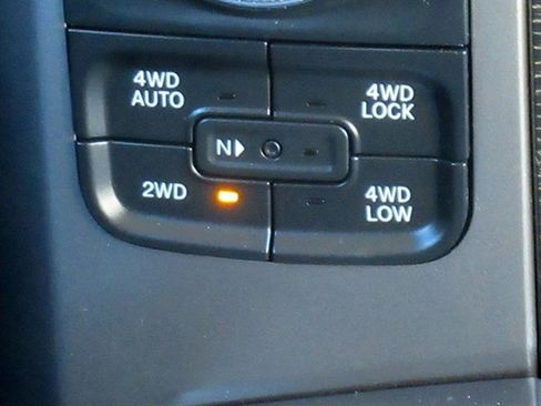 Used 2014 RAM 1500 Limited image 29