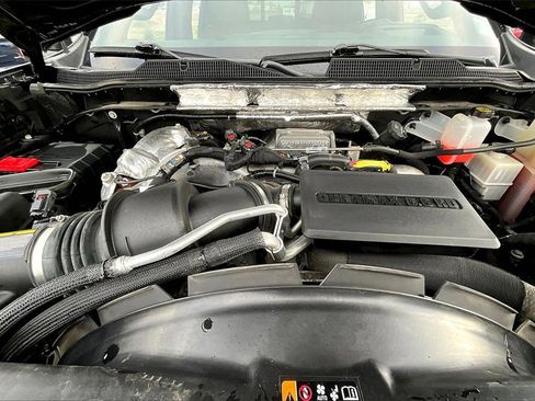 Used 2020 Chevrolet Silverado 3500 High Country w/ Z71 Off-Road Package image 10