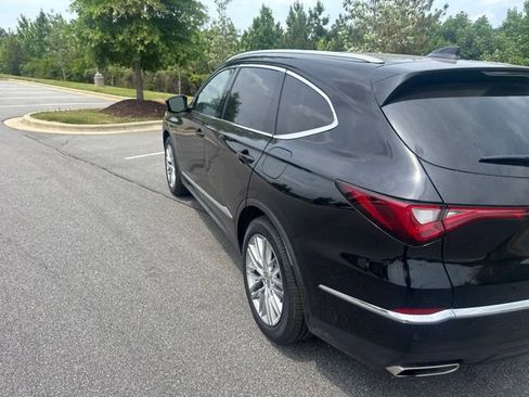 Used 2023 Acura MDX SH-AWD w/ Advance Package image 7