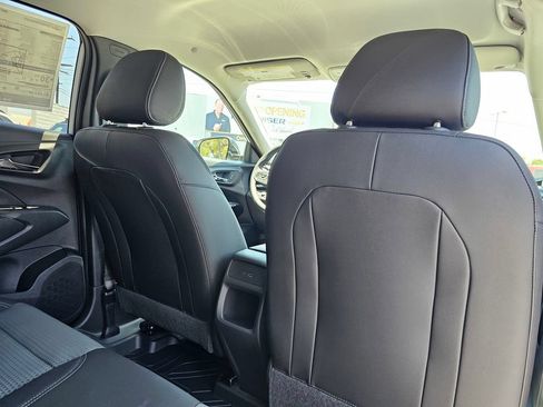 New 2026 Chevrolet Trax LT w/ Driver Confidence Package FWD image 13